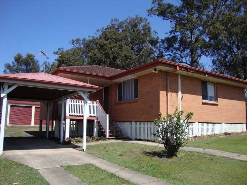 11 Lucas Street, Dinmore QLD 4303