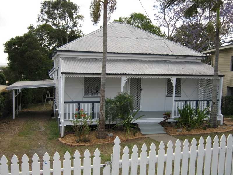 12 William Street, Bundamba QLD 4304