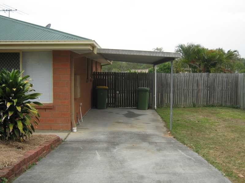 4 Des Arts Place, Wulkuraka QLD 4305
