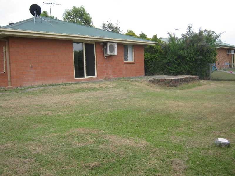 4 Des Arts Place, Wulkuraka QLD 4305