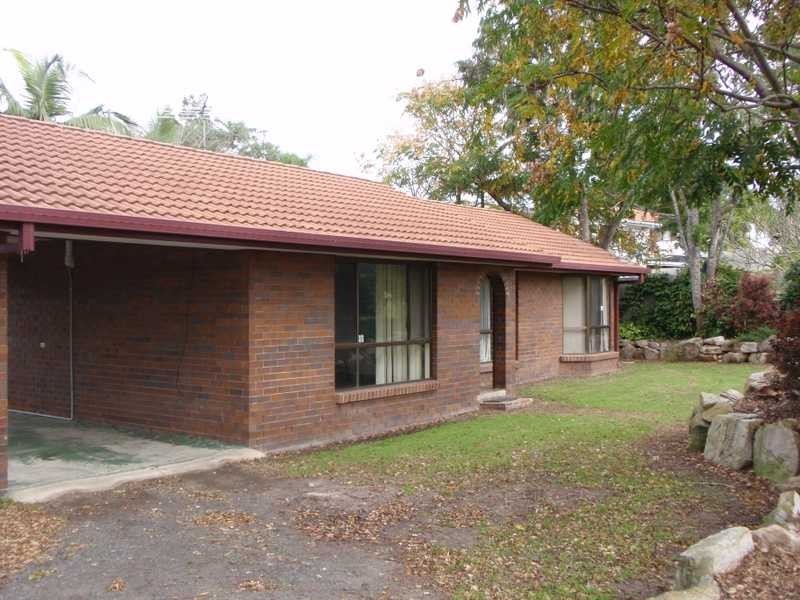 6 Glen Eagle Court, Redbank Plains QLD 4301