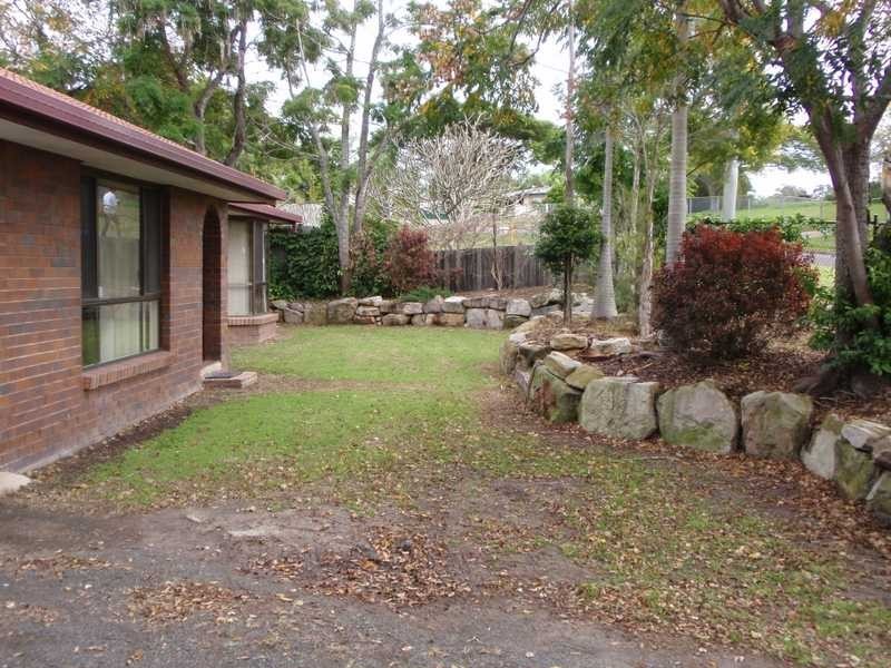 6 Glen Eagle Court, Redbank Plains QLD 4301