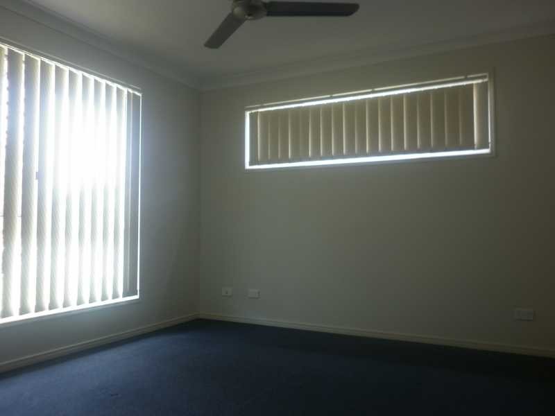 32 Ronayne Circle, One Mile QLD 4305