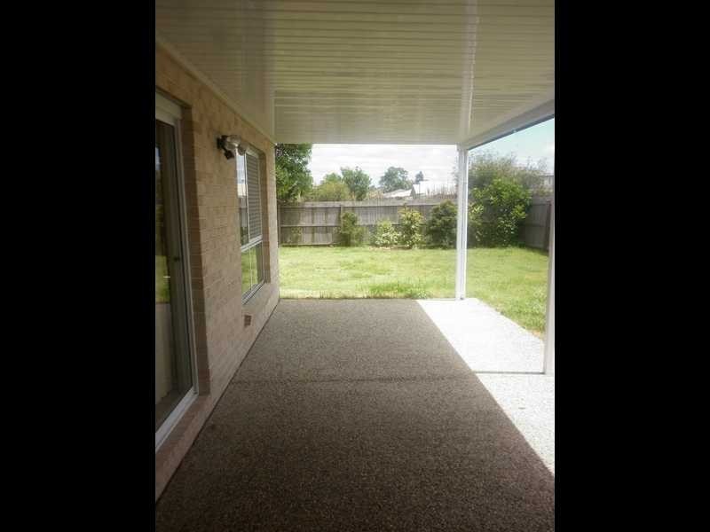 32 Ronayne Circle, One Mile QLD 4305