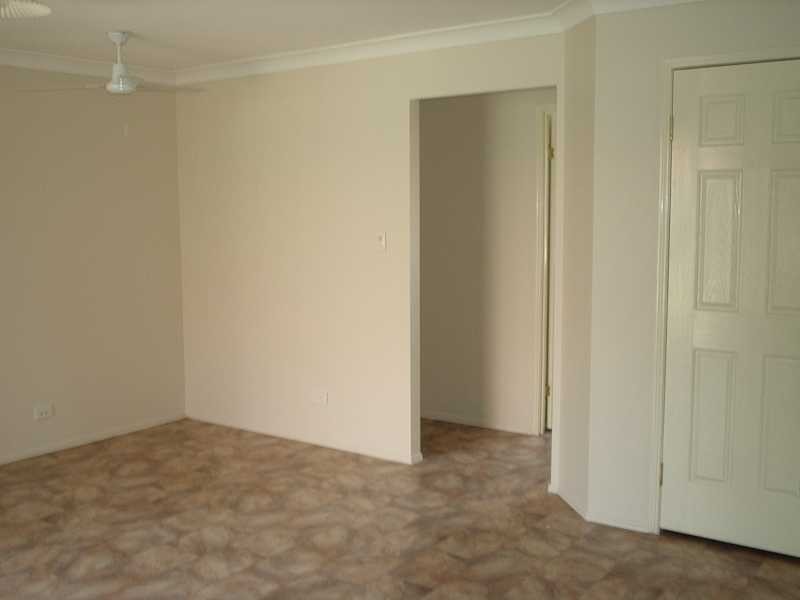 3 Calverton Court, Brassall QLD 4305