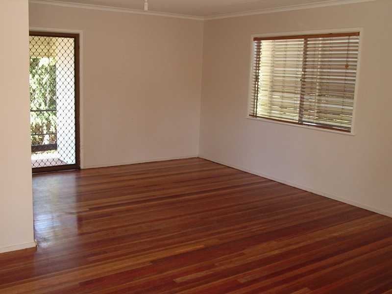 2 Wellen Street, Bundamba QLD 4304