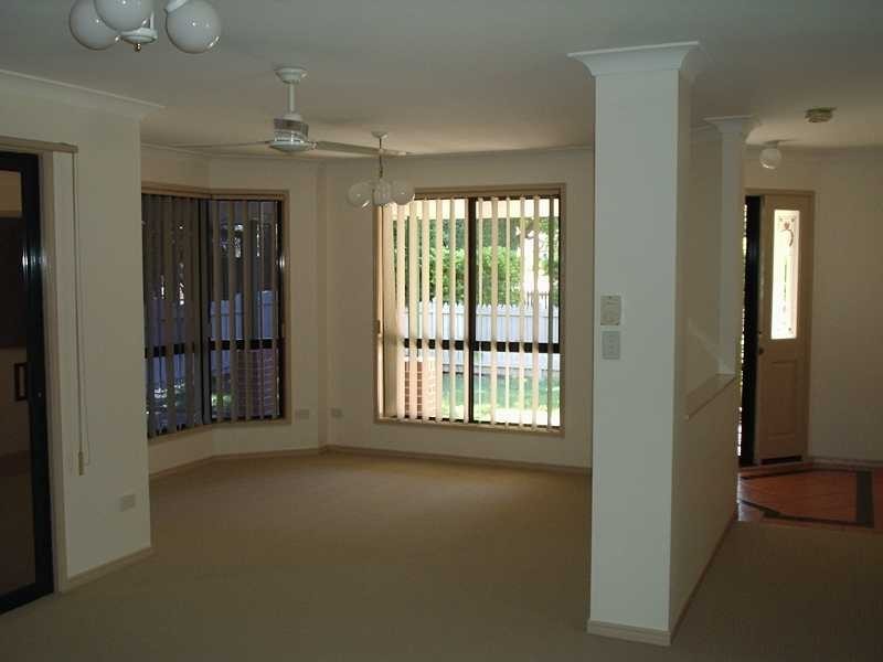 45 Reif Street, Flinders View QLD 4305