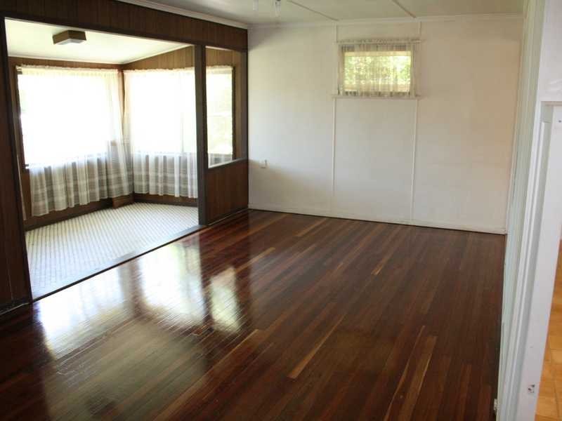 3 Sloman Street, Booval QLD 4304