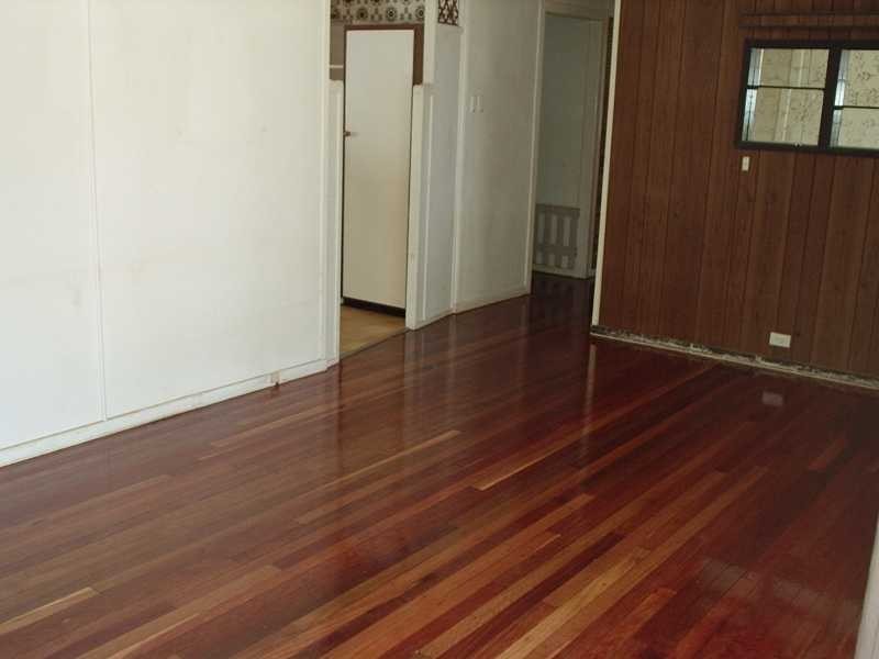 3 Sloman Street, Booval QLD 4304