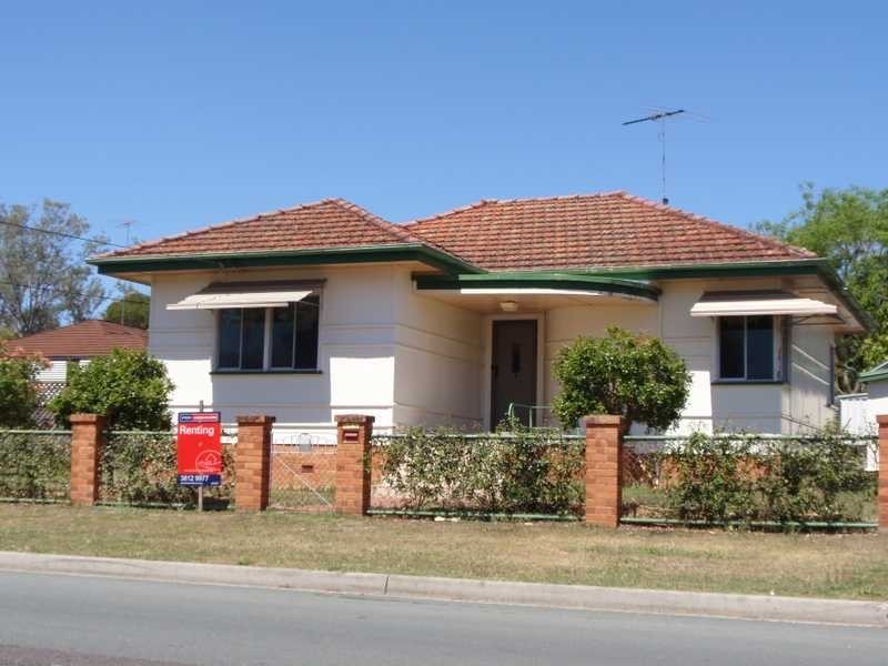 80 Thorn Street, Ipswich QLD 4305