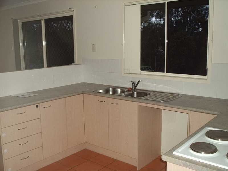 27 Palma Rosa Drive, Wulkuraka QLD 4305