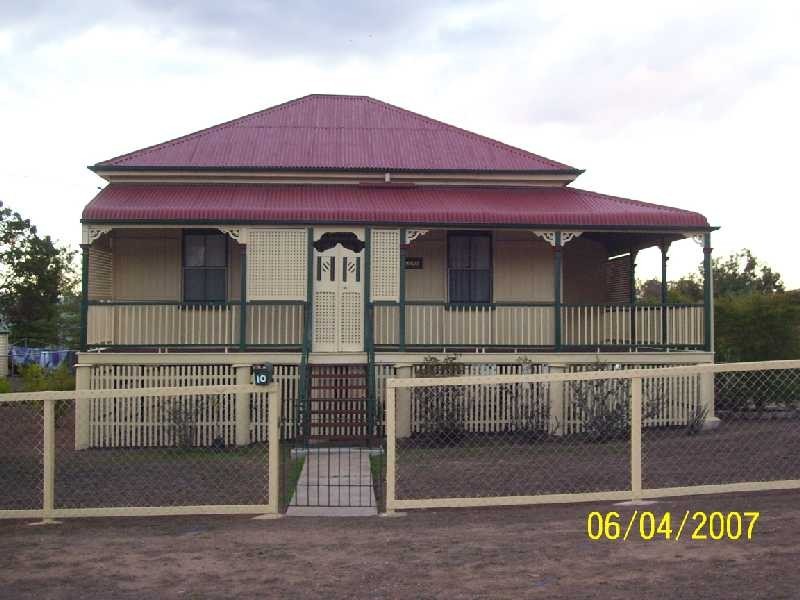 10 Brisbane Road, Redbank QLD 4301