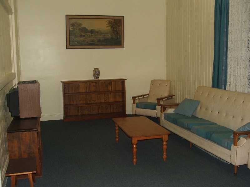 2/21 Heit Street, Willowbank QLD 4306