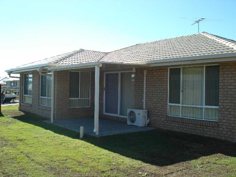 11 Dornoch Crescent, Raceview QLD 4305