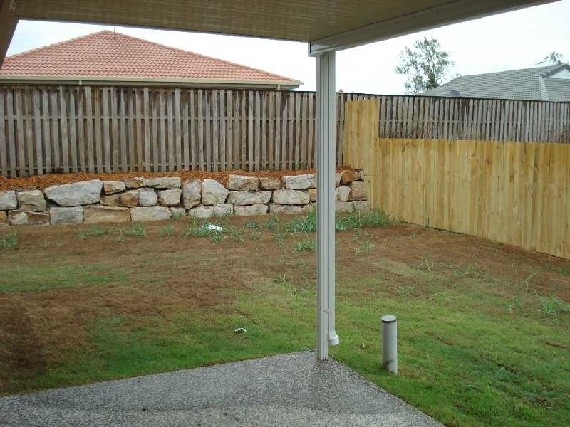 11 Dornoch Crescent, Raceview QLD 4305