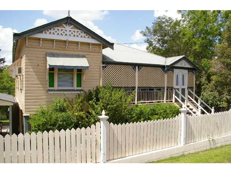 1 Mcgregor Street, Woodend QLD 4305