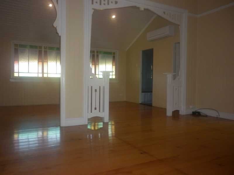 1 Mcgregor Street, Woodend QLD 4305