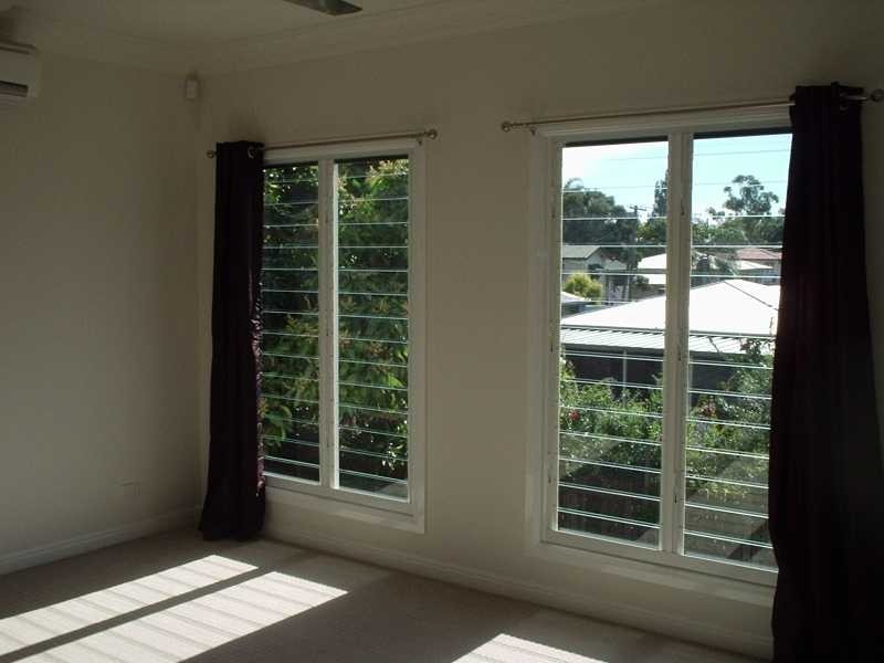 21a Walsh Street, Newtown QLD 4305