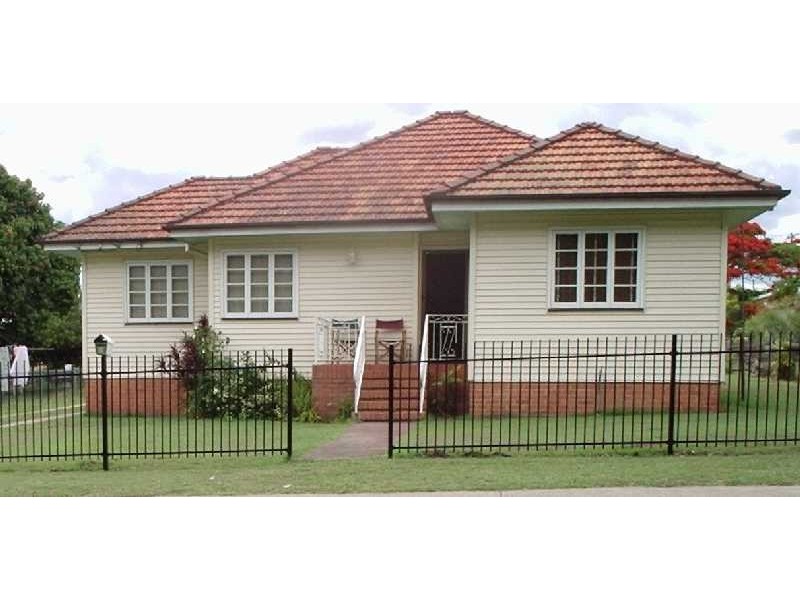 25 Prospect Street, Silkstone QLD 4304