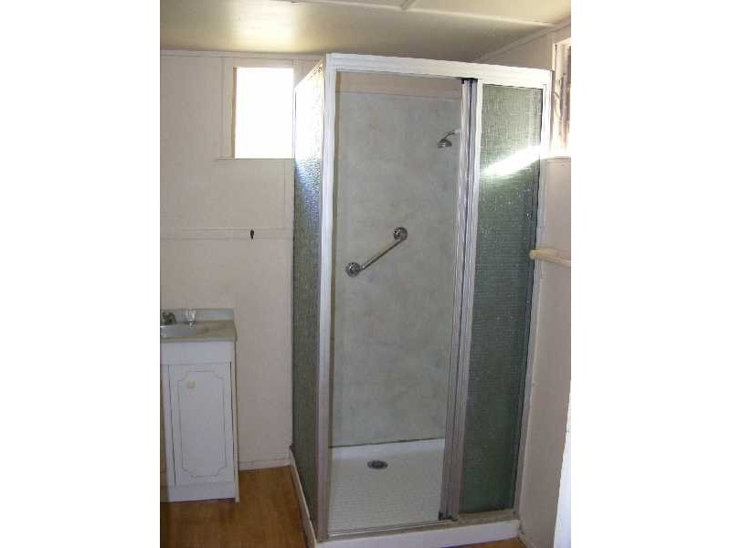 37 Ipswich Street, Riverview QLD 4303