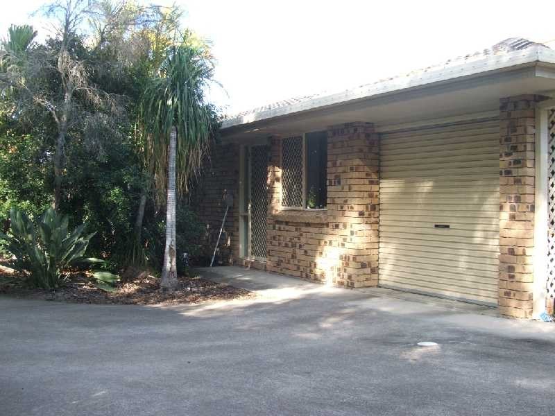 1/2 Paten Street, North Ipswich QLD 4305