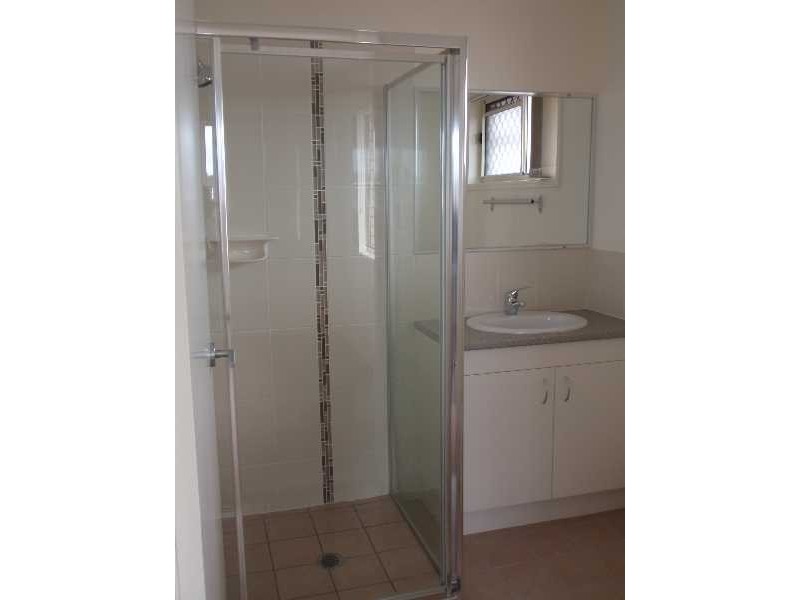 5 Ormiston Place, Brassall QLD 4305