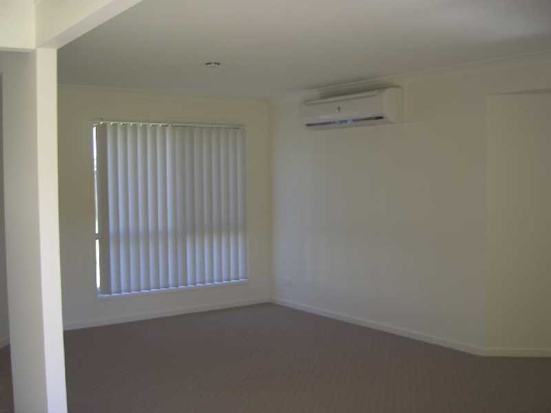 13 Donald Place, Brassall QLD 4305