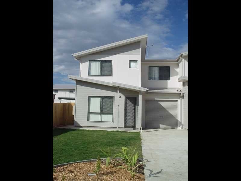 37 Christine Street, North Booval QLD 4304