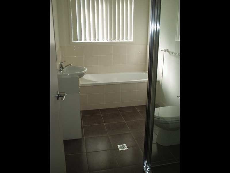 37 Christine Street, North Booval QLD 4304