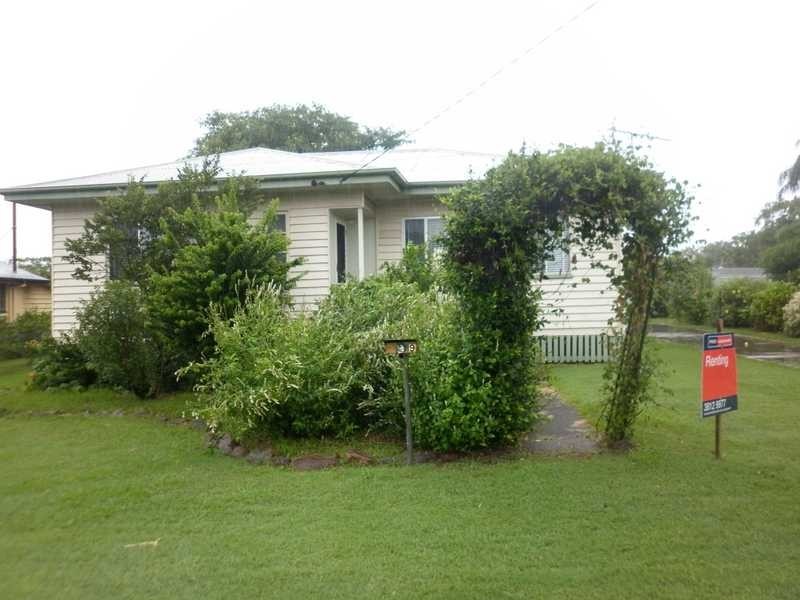 9 Edwards Street, Rosewood QLD 4340