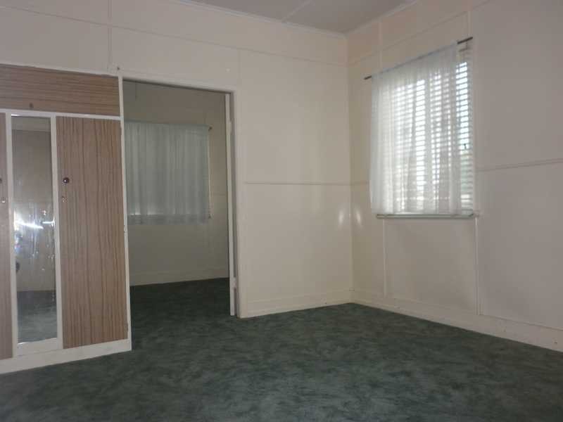 9 Edwards Street, Rosewood QLD 4340