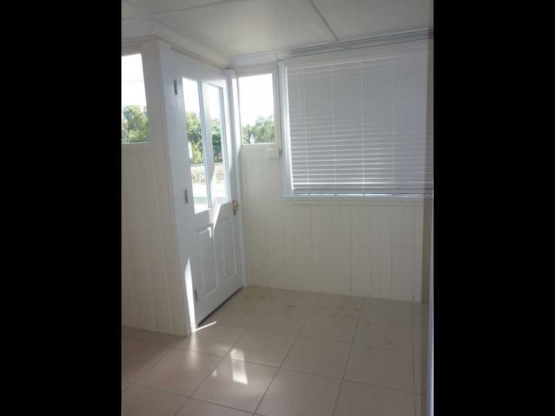 57 Brisbane Road, Bundamba QLD 4304
