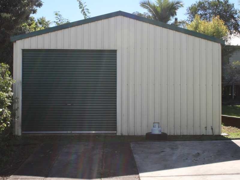 102 Blackstone Road, Silkstone QLD 4304