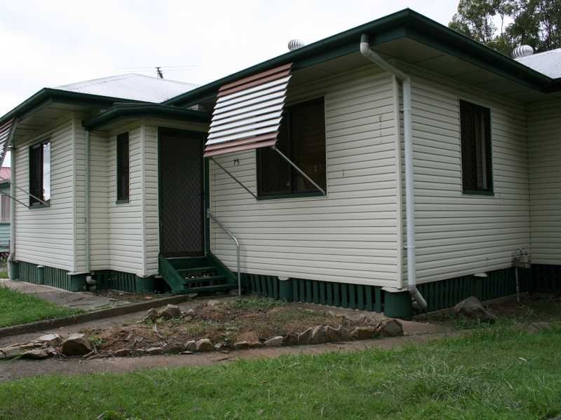 75 Bergin Street, North Booval QLD 4304