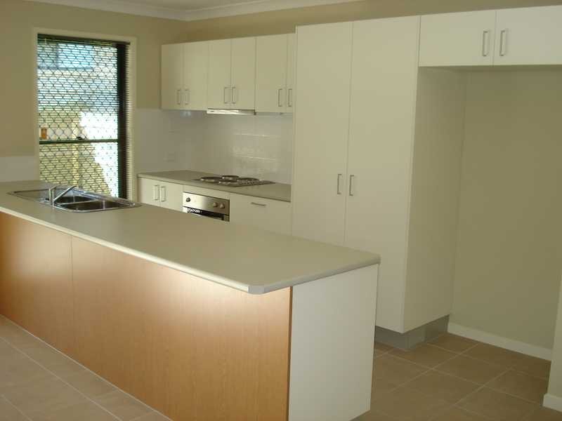 11 Josh Court, Flinders View QLD 4305