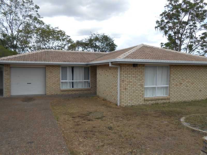 84 Equestrian Drive, Yamanto QLD 4305