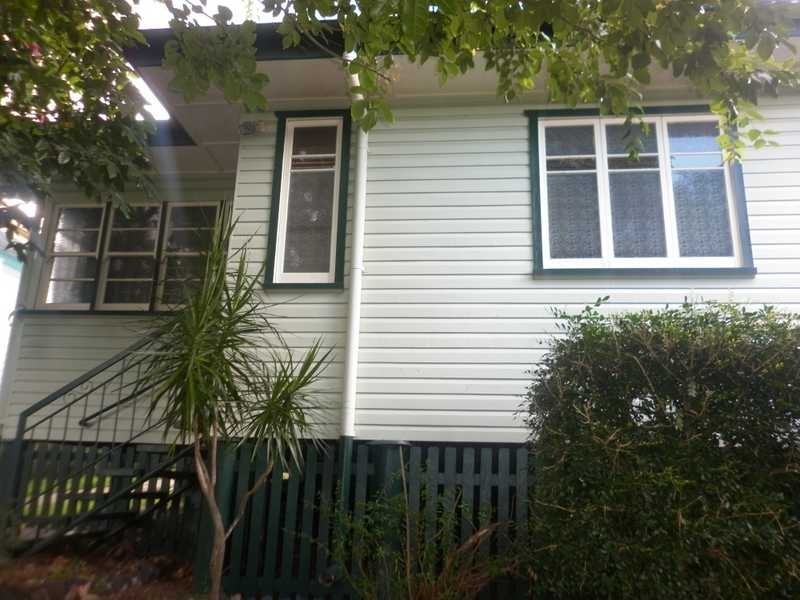 5 Chilcott Street, Silkstone QLD 4304