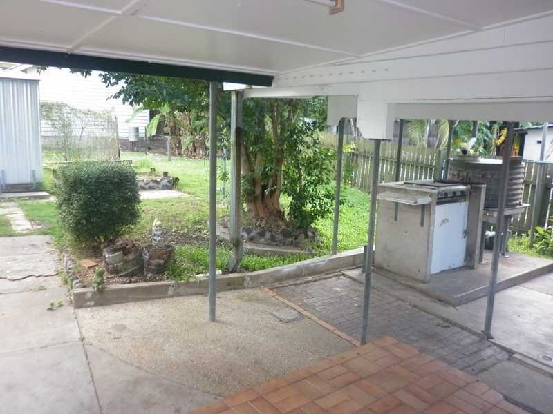 5 Chilcott Street, Silkstone QLD 4304