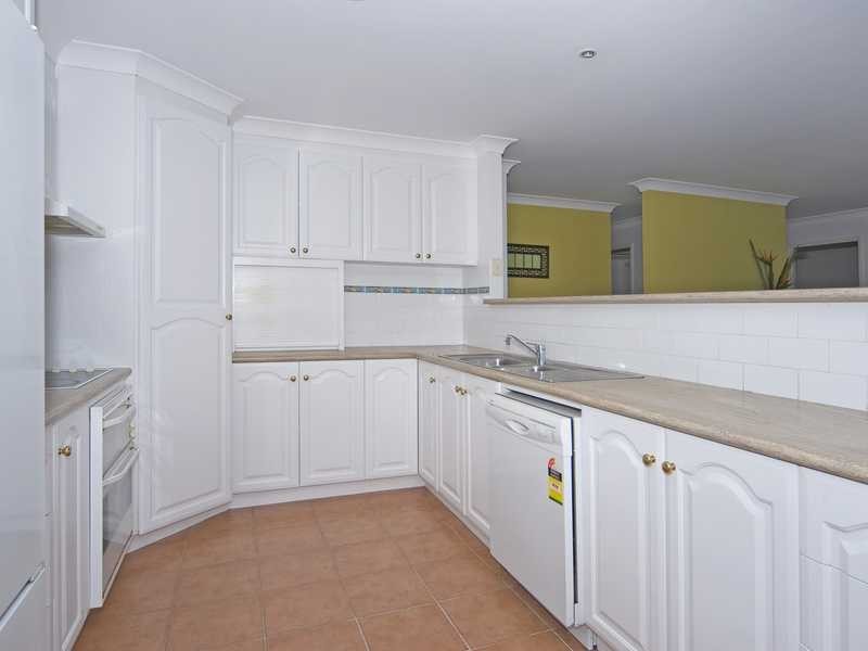 5 Yew Street, Yamanto QLD 4305