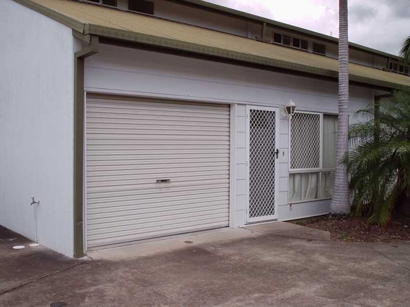 1/17 South Station Road, Booval QLD 4304