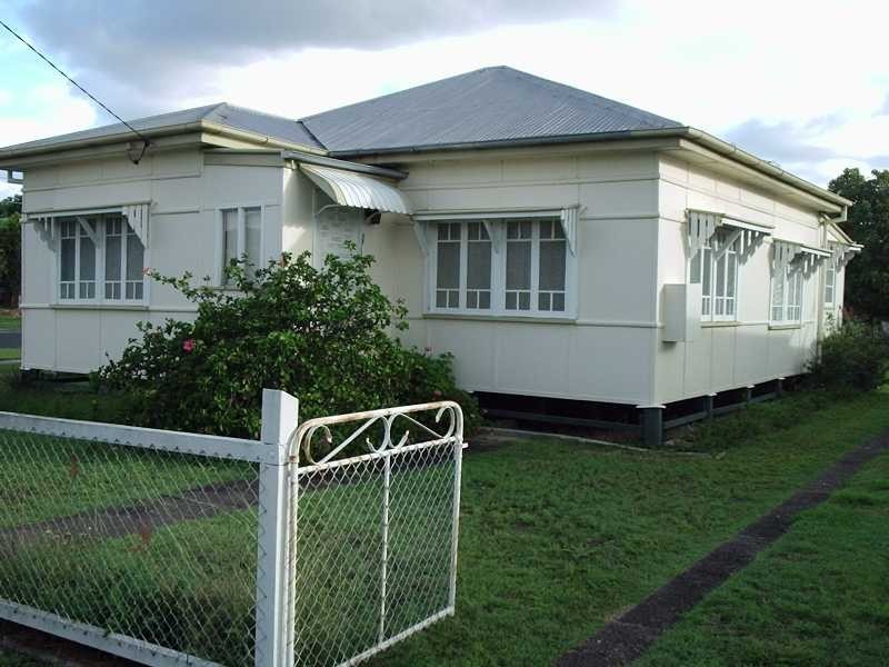 17 Jacaranda Street, East Ipswich QLD 4305