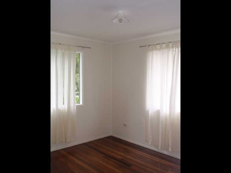 3 Christine Street, North Booval QLD 4304