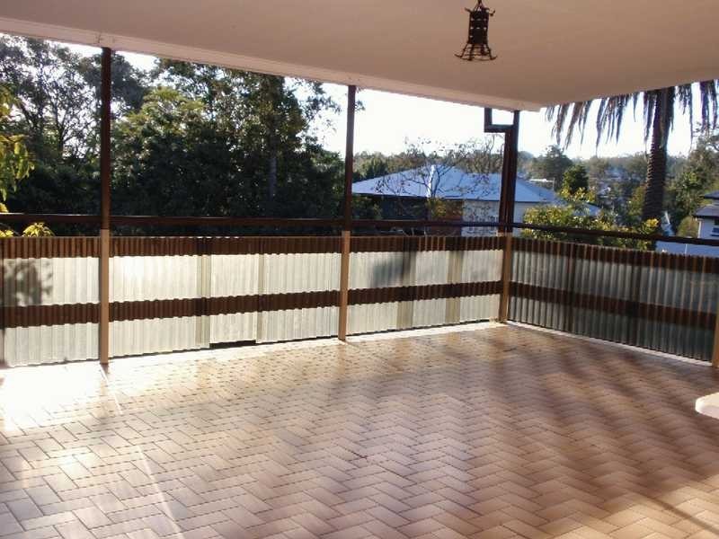 2 Barker Street, Ipswich QLD 4305