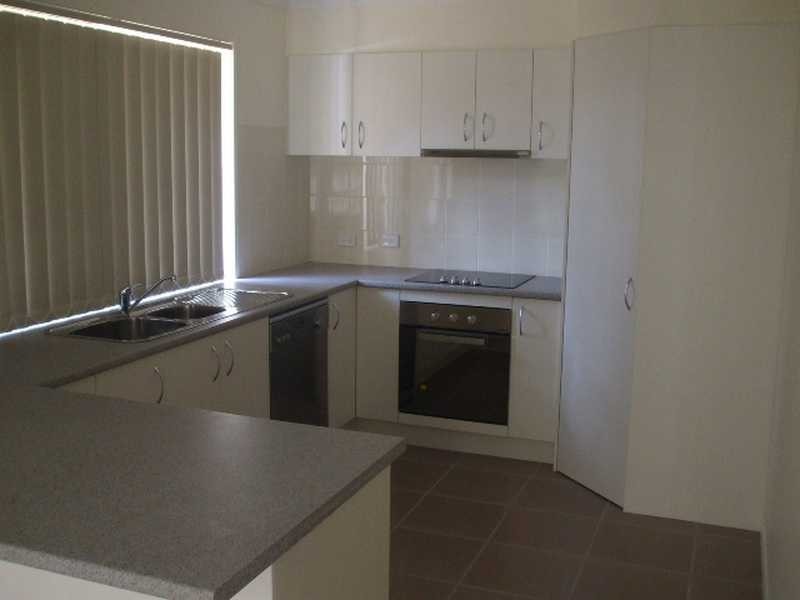 1 Rhiannon Drive, Flinders View QLD 4305