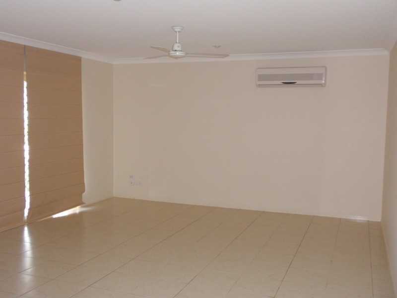 26 Harrison Grove, Deebing Heights QLD 4306