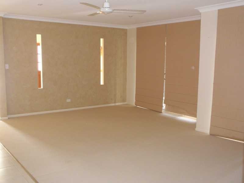 26 Harrison Grove, Deebing Heights QLD 4306