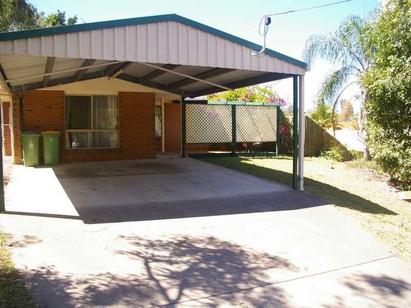 8 Naomi Street, Bundamba QLD 4304