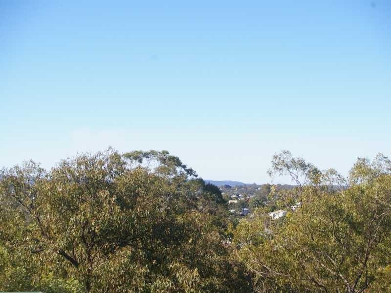 35 Rowland Terrace, Coalfalls QLD 4305