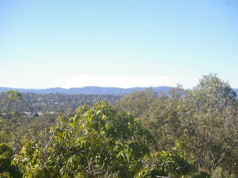 35 Rowland Terrace, Coalfalls QLD 4305