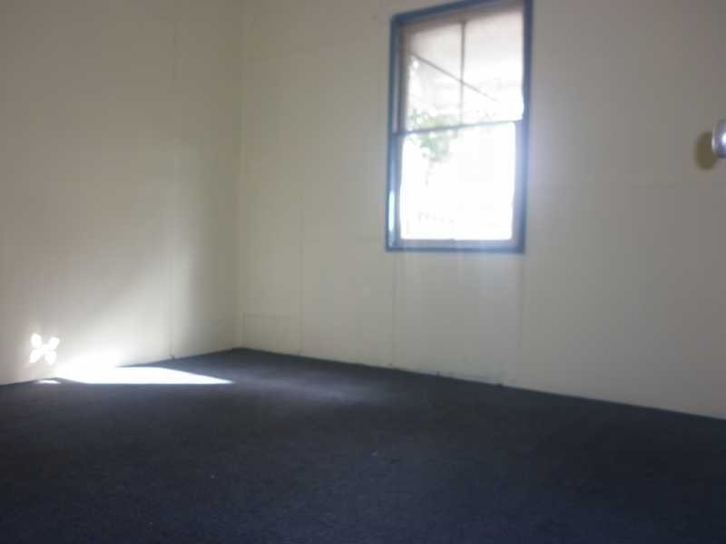 69 Brisbane Road, Bundamba QLD 4304